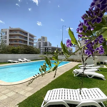 Castelos Da Rocha By Coral *