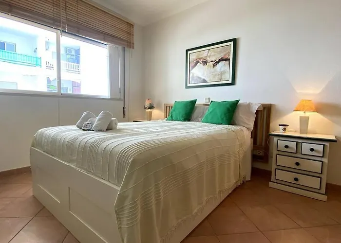 Castelos Da Rocha By Coral * Portimão